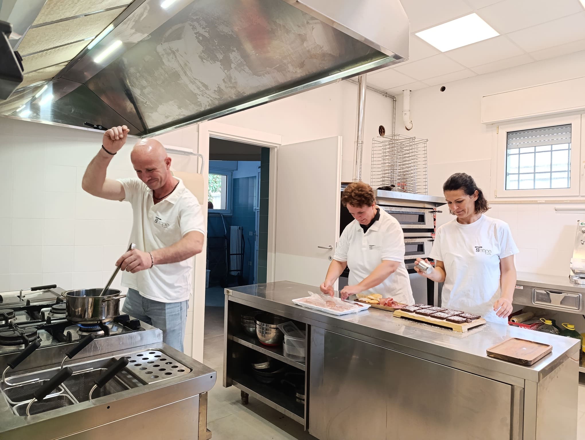 la cucina al Terzo Tempo Ristorazione Forli e Bar